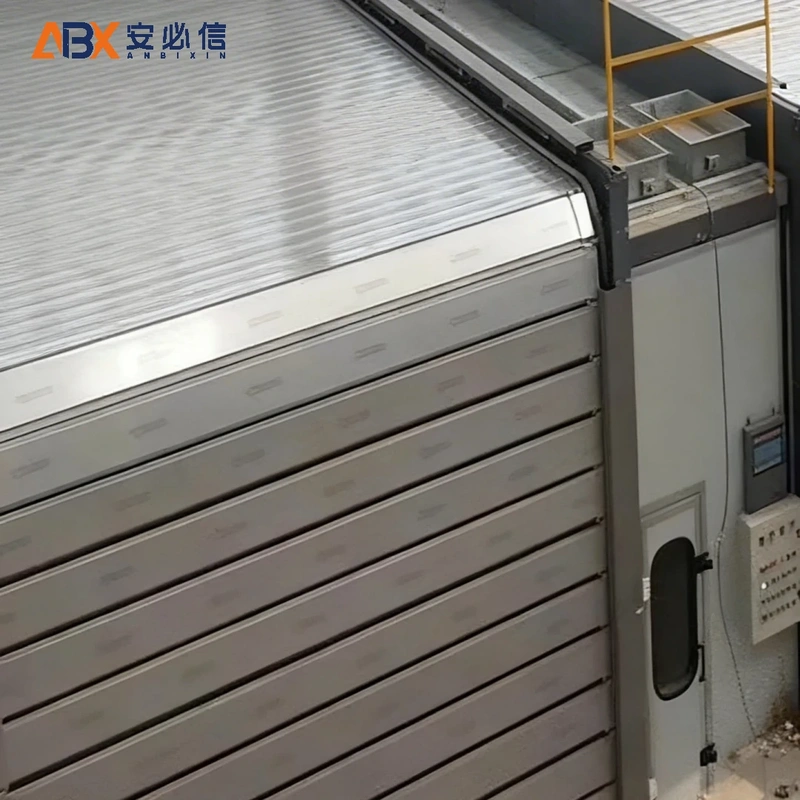 吉安铝质快速门